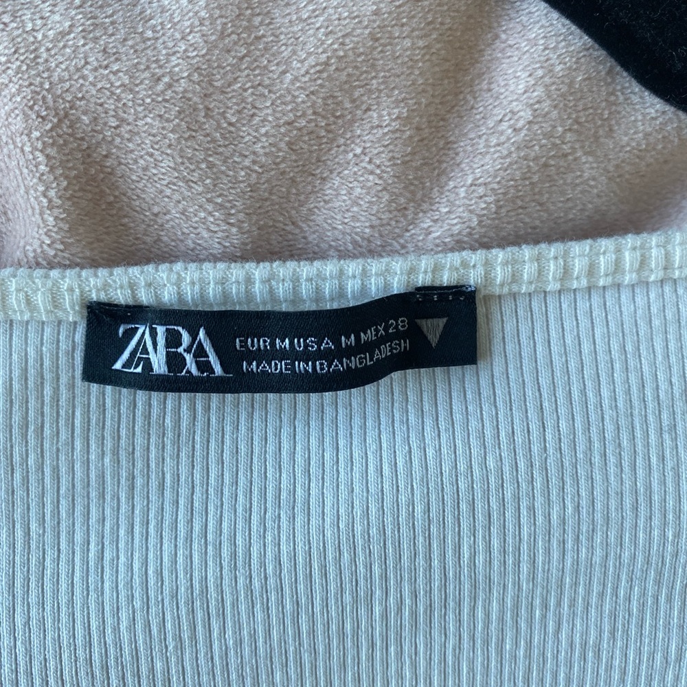 Zara Long Sleeve Crop Top With Draw String - image 5